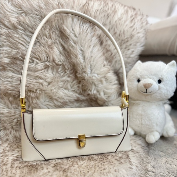 Cuiab Cream Baguette Shoulder Purse - Picture 2 of 14